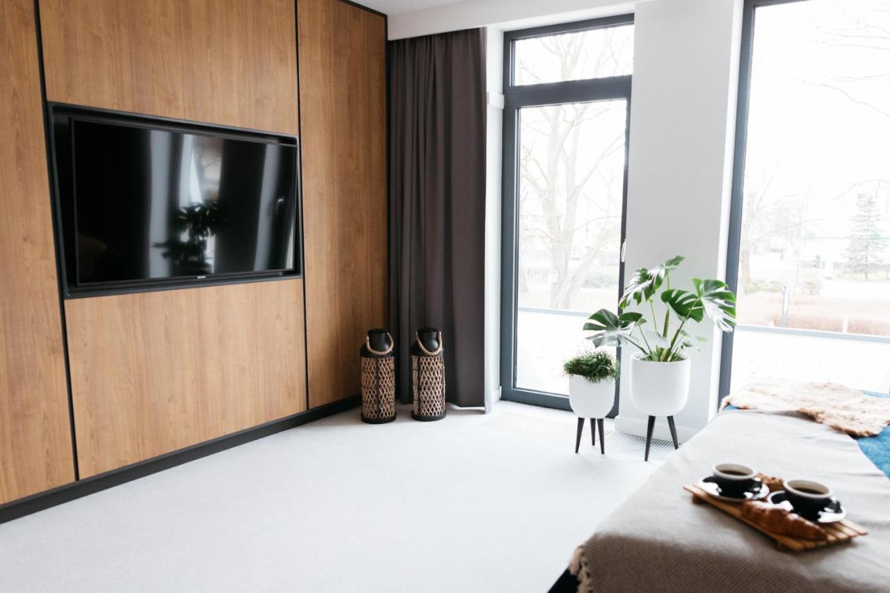 Hotel Artisan Park Kostrzyn nad Odra Bagian luar foto